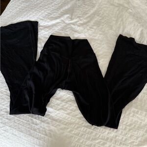 Aerie crossover, flare, leggings - medium short